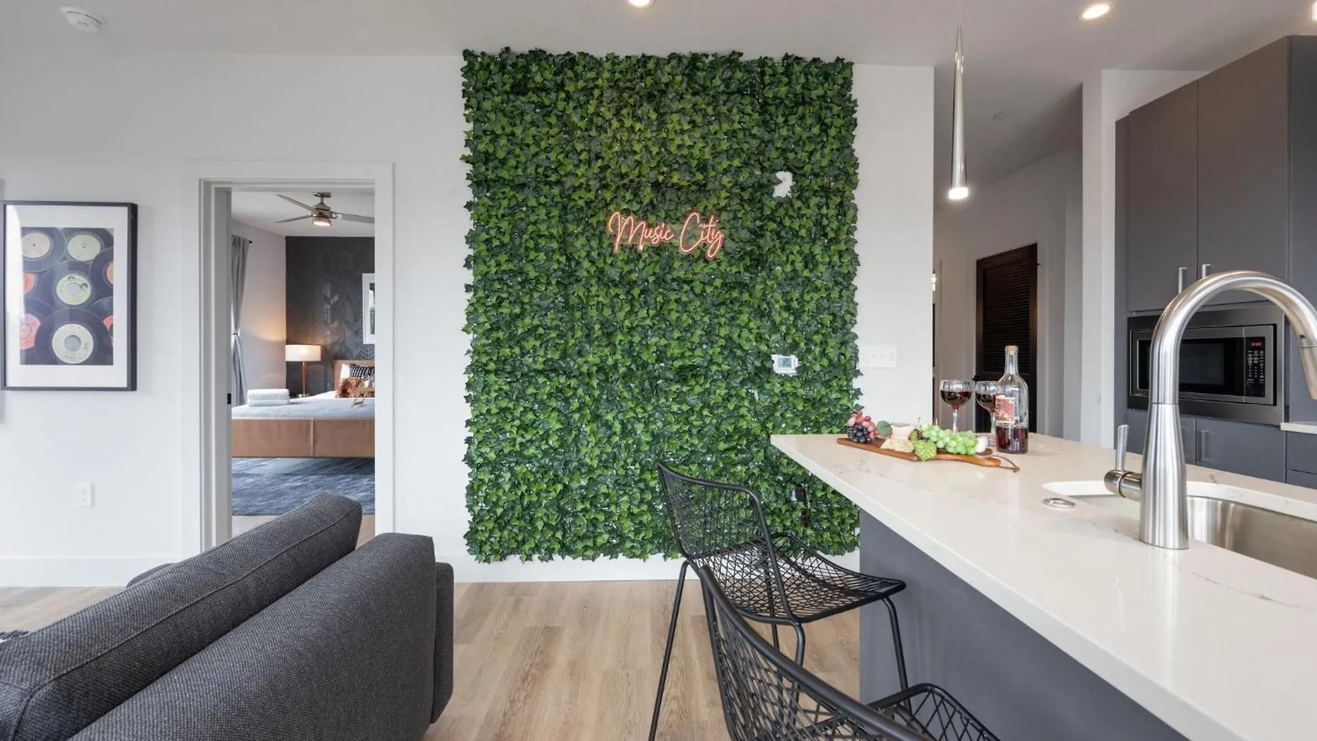 Harmony Hideout - Odyssey - Heart Of Midtown Villa Nashville