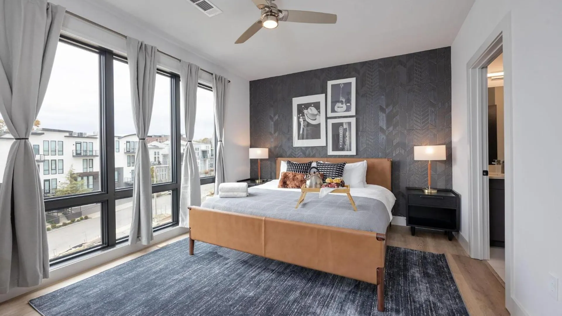 Harmony Hideout - Odyssey - Heart Of Midtown Villa Nashville 0*,  United States